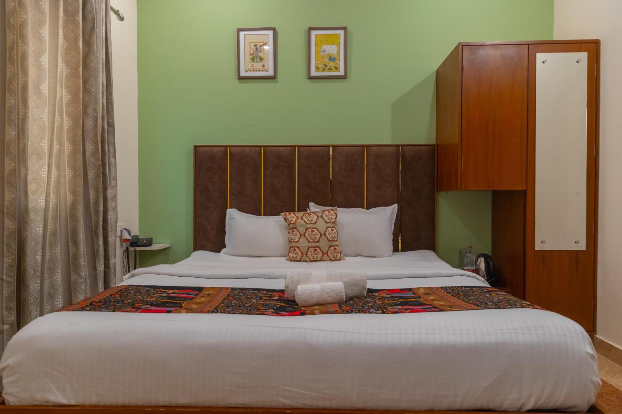 Hotel Sethi Legacy Haridwār Екстериор снимка
