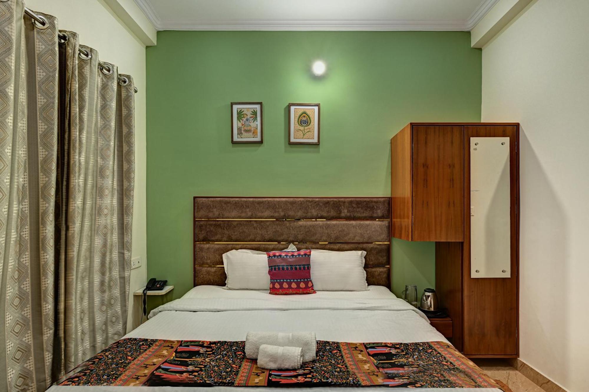 Hotel Sethi Legacy Haridwār Екстериор снимка